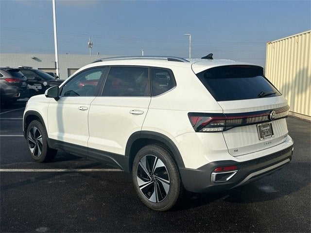 2025 Volkswagen Taos SE