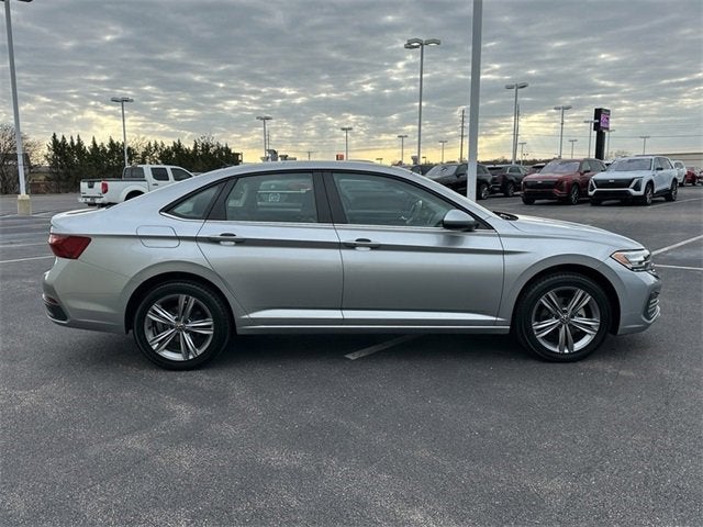 2023 Volkswagen Jetta SE