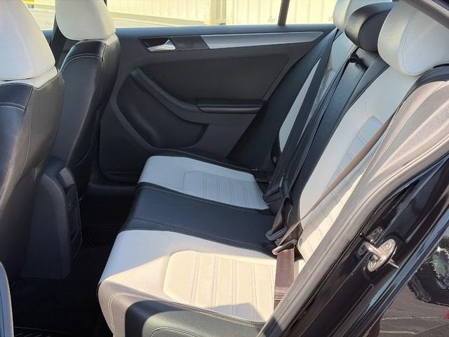 2016 Volkswagen Jetta 1.8T Sport