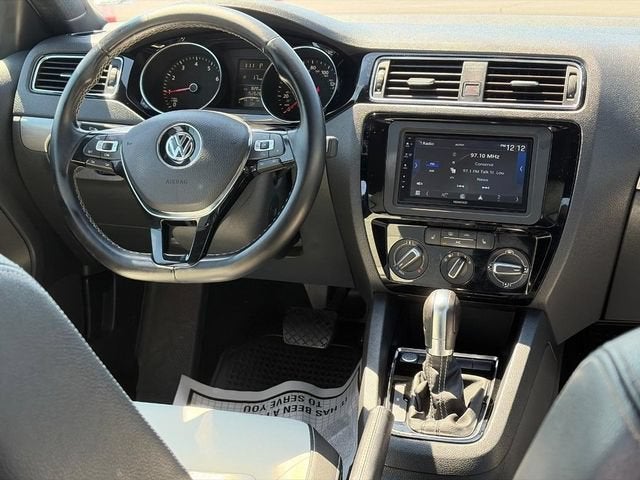 2016 Volkswagen Jetta 1.8T Sport
