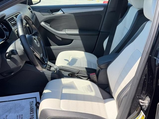 2016 Volkswagen Jetta 1.8T Sport