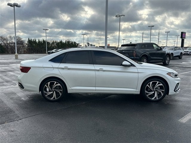 2025 Volkswagen Jetta SEL