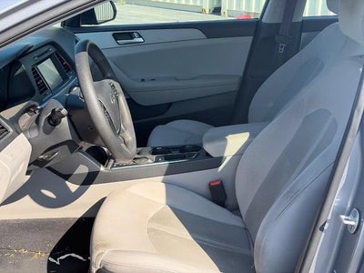 2016 Hyundai Sonata 2.4L SE