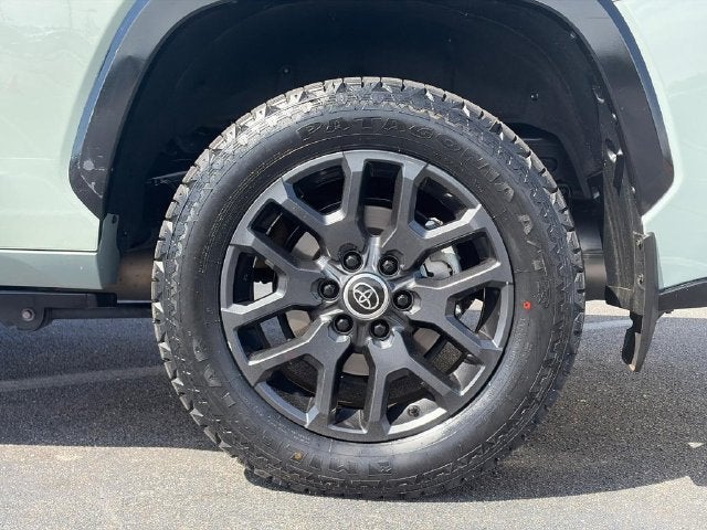 2024 Toyota Sequoia SR5