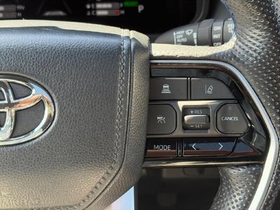 2024 Toyota Sequoia SR5