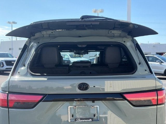 2024 Toyota Sequoia SR5