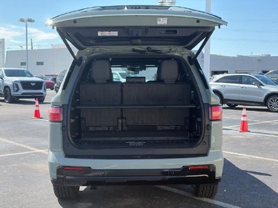 2024 Toyota Sequoia SR5