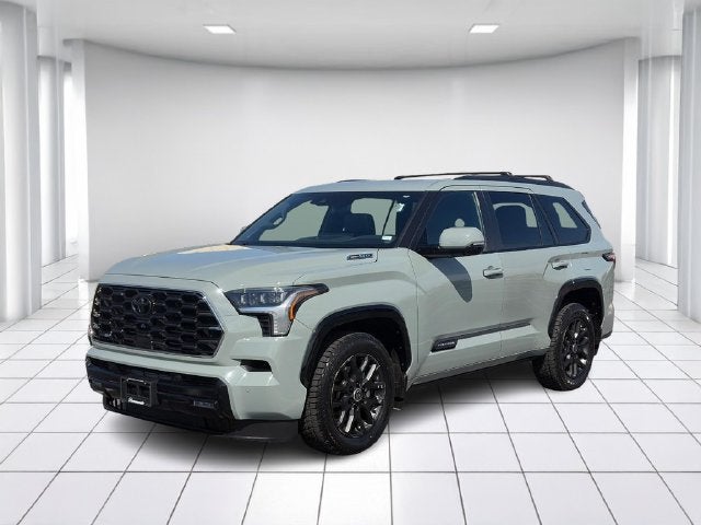 2024 Toyota Sequoia SR5