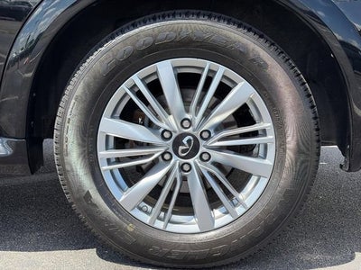 2019 INFINITI QX80 LUXE