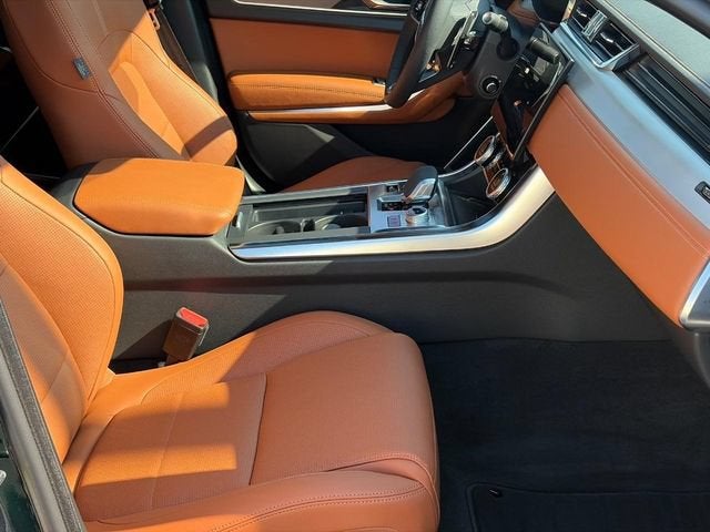 2024 Jaguar XF R-Dynamic SE