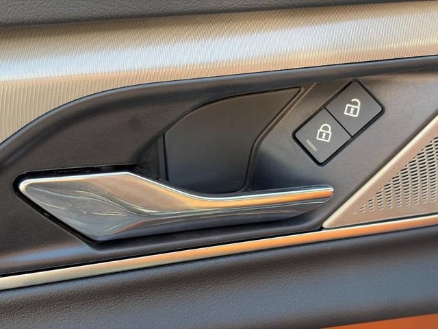 2024 Jaguar XF R-Dynamic SE