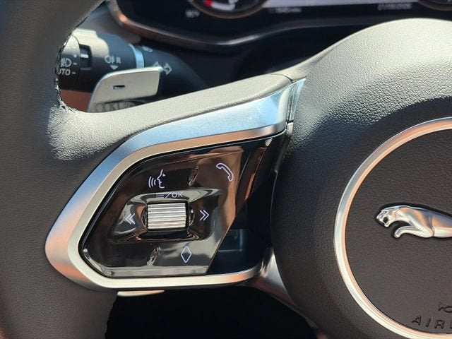 2024 Jaguar XF R-Dynamic SE