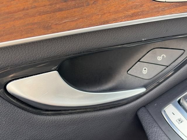 2020 Mercedes-Benz GLC GLC 300