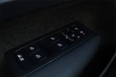 2021 Volvo XC40 Base