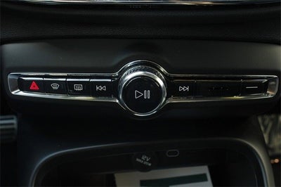 2021 Volvo XC40 Base