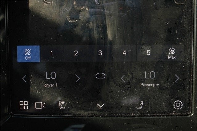 2021 Volvo XC40 Base