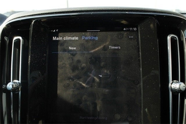 2021 Volvo XC40 Base