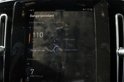 2021 Volvo XC40 Base