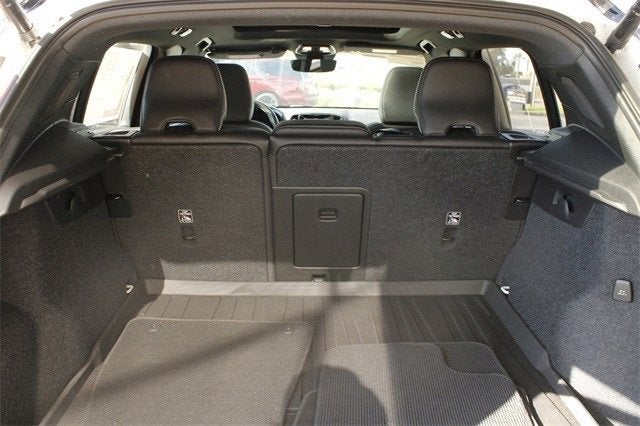 2021 Volvo XC40 Base