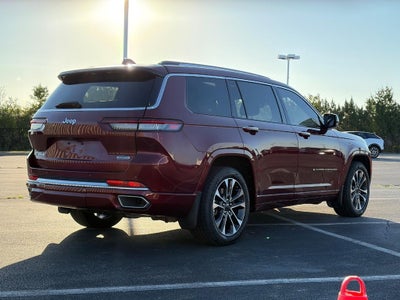 2022 Jeep Grand Cherokee L Overland 4x4
