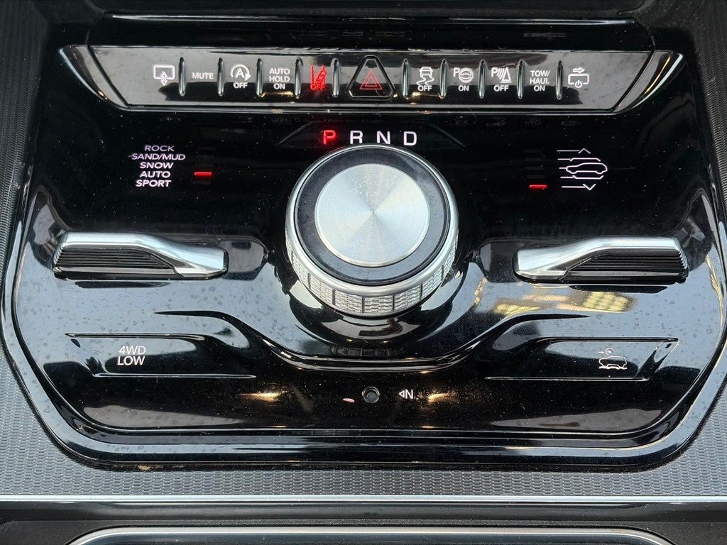 2024 Jeep Grand Wagoneer L Series II 4x4