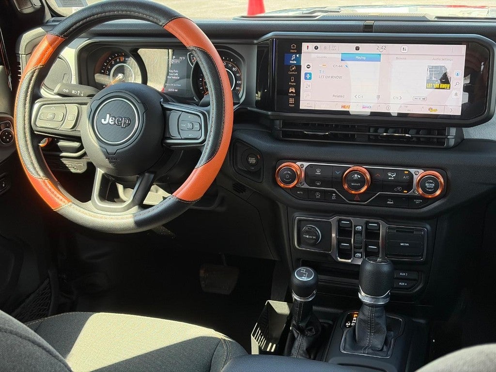 2025 Jeep Gladiator Nighthawk 4x4