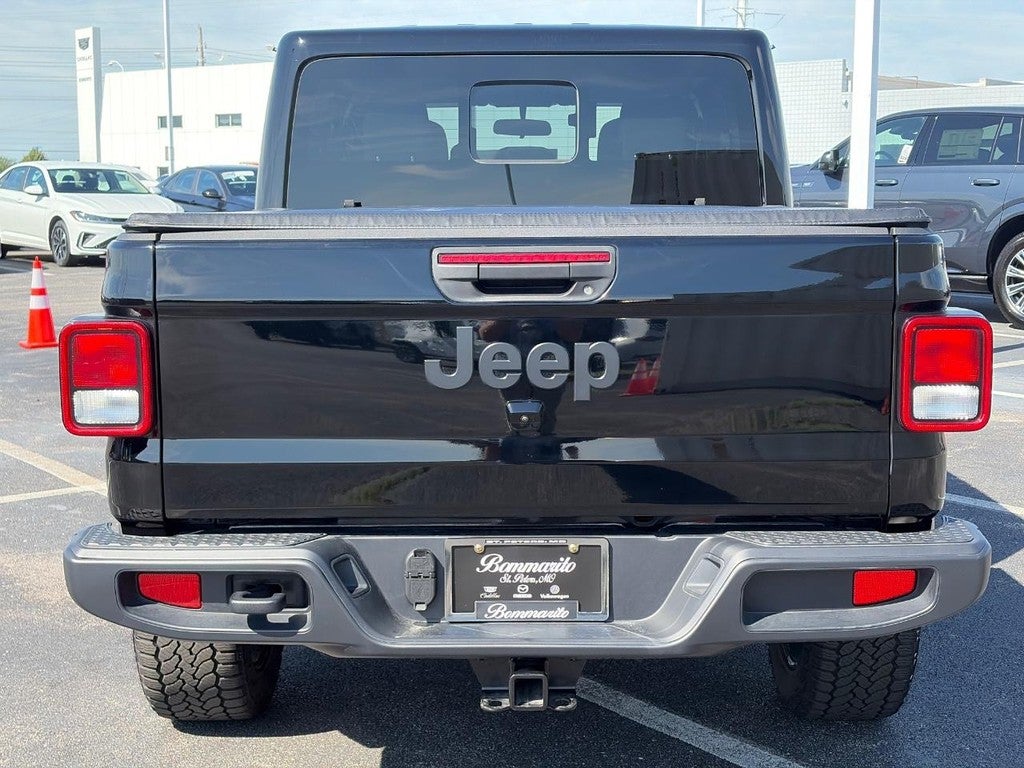 2025 Jeep Gladiator Nighthawk 4x4
