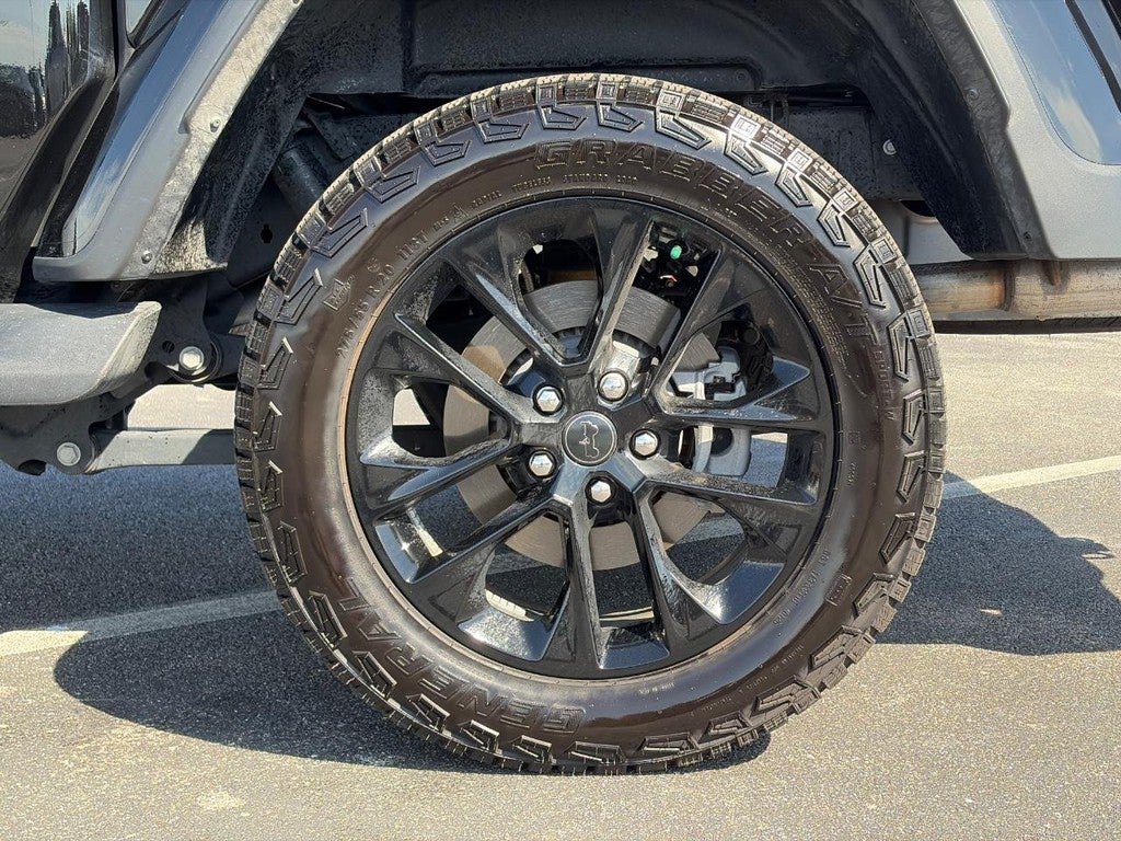 2025 Jeep Gladiator Nighthawk 4x4