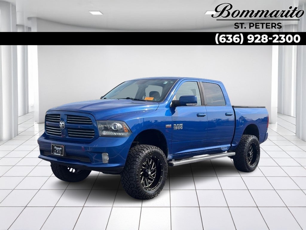 2016 RAM 1500 4WD Crew Cab 140.5" Sport