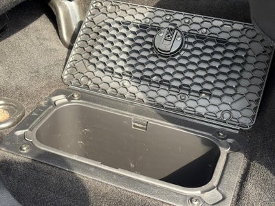 2016 RAM 1500 4WD Crew Cab 140.5" Sport