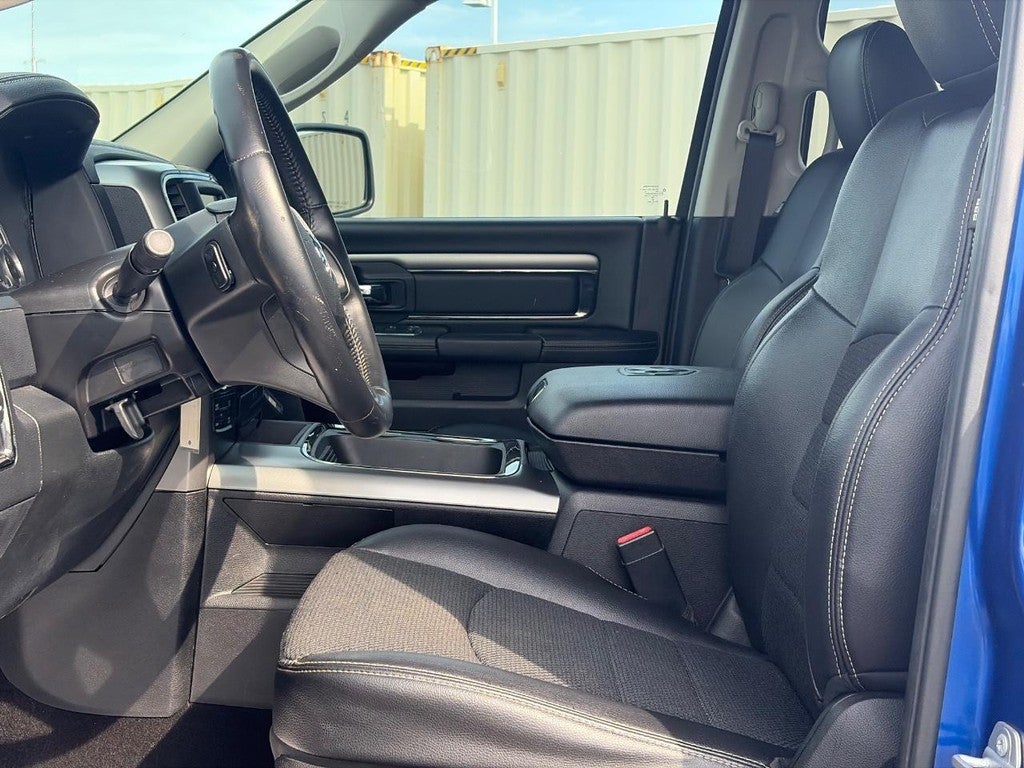 2016 RAM 1500 4WD Crew Cab 140.5" Sport