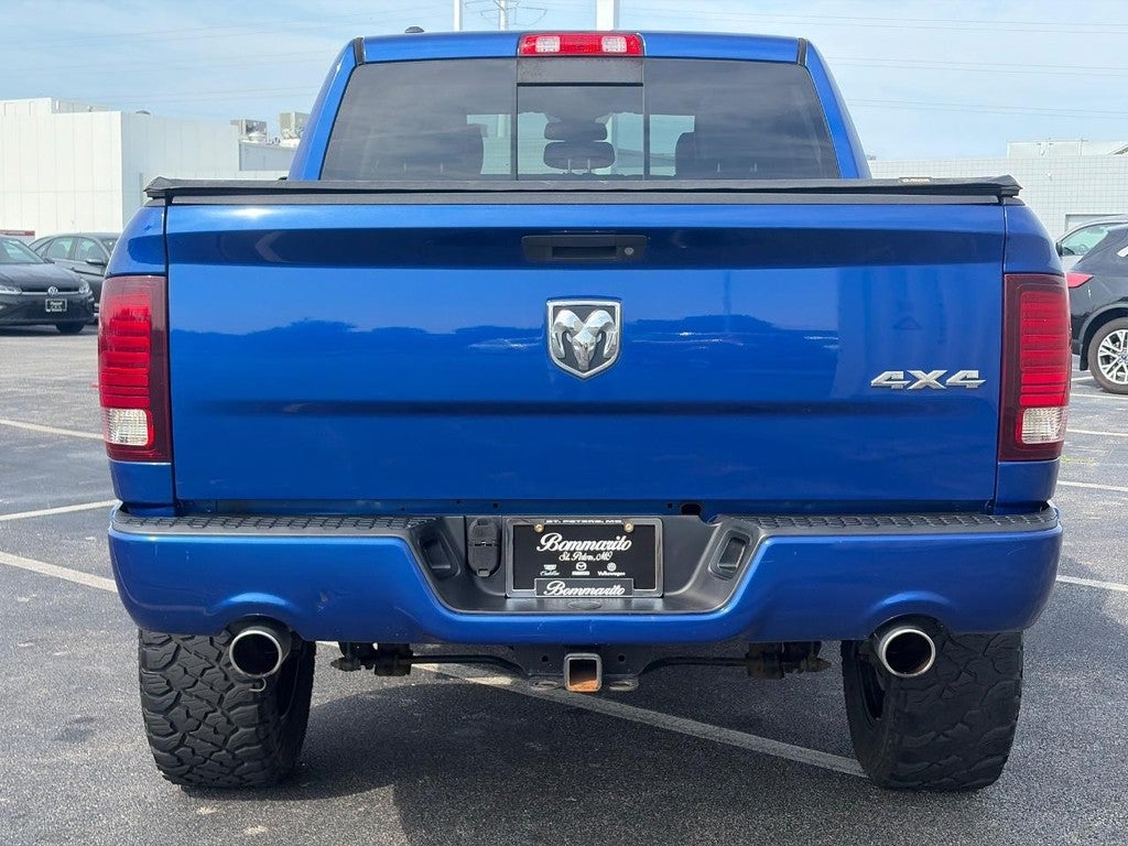 2016 RAM 1500 4WD Crew Cab 140.5" Sport