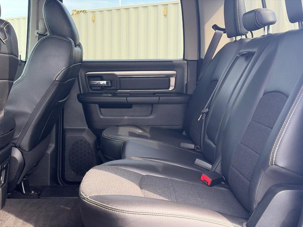 2016 RAM 1500 4WD Crew Cab 140.5" Sport