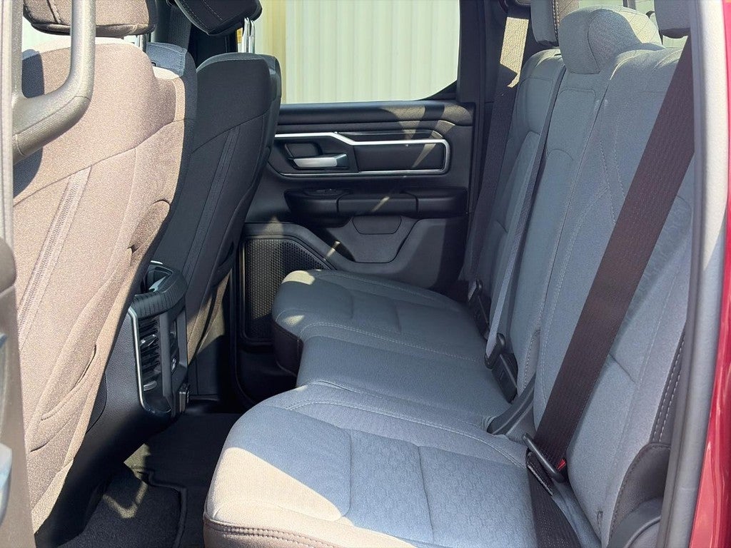 2025 RAM 1500 Big Horn 4x4 Quad Cab 6'4" Box