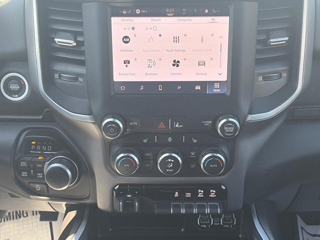 2022 RAM 1500 Big Horn 4x4 Crew Cab 5'7" Box