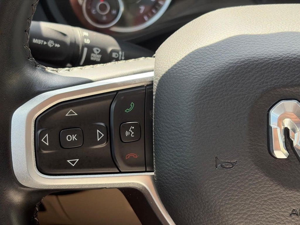 2019 RAM 1500 Big Horn/Lone Star 4x4 Crew Cab 6'4" Box