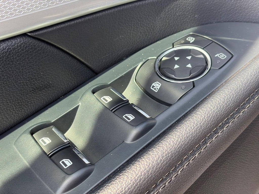 2016 Ford Explorer 4WD 4dr XLT