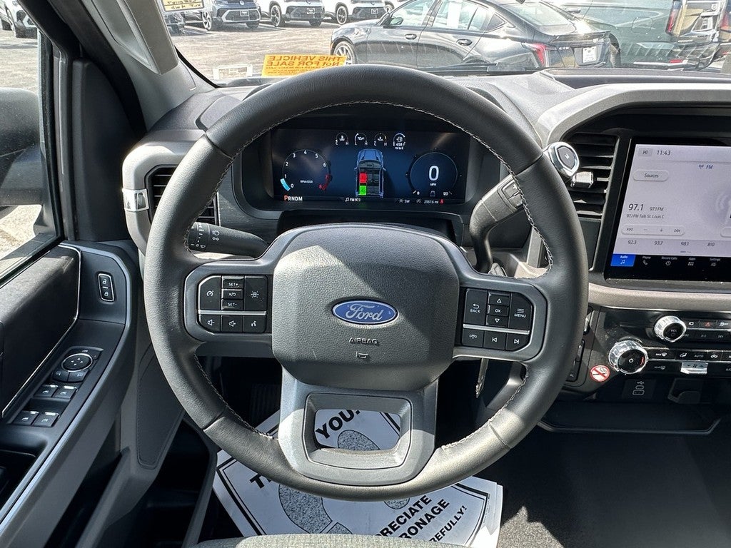 2025 Ford F-150 XLT 4WD SuperCrew Box