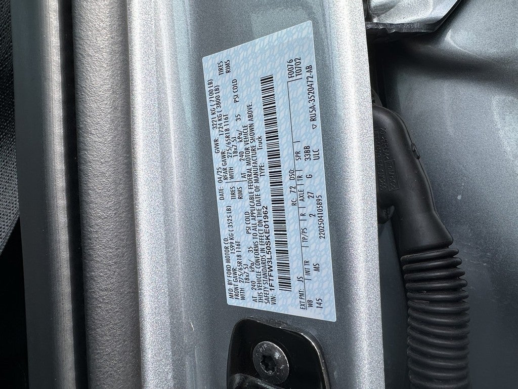 2025 Ford F-150 XLT 4WD SuperCrew Box