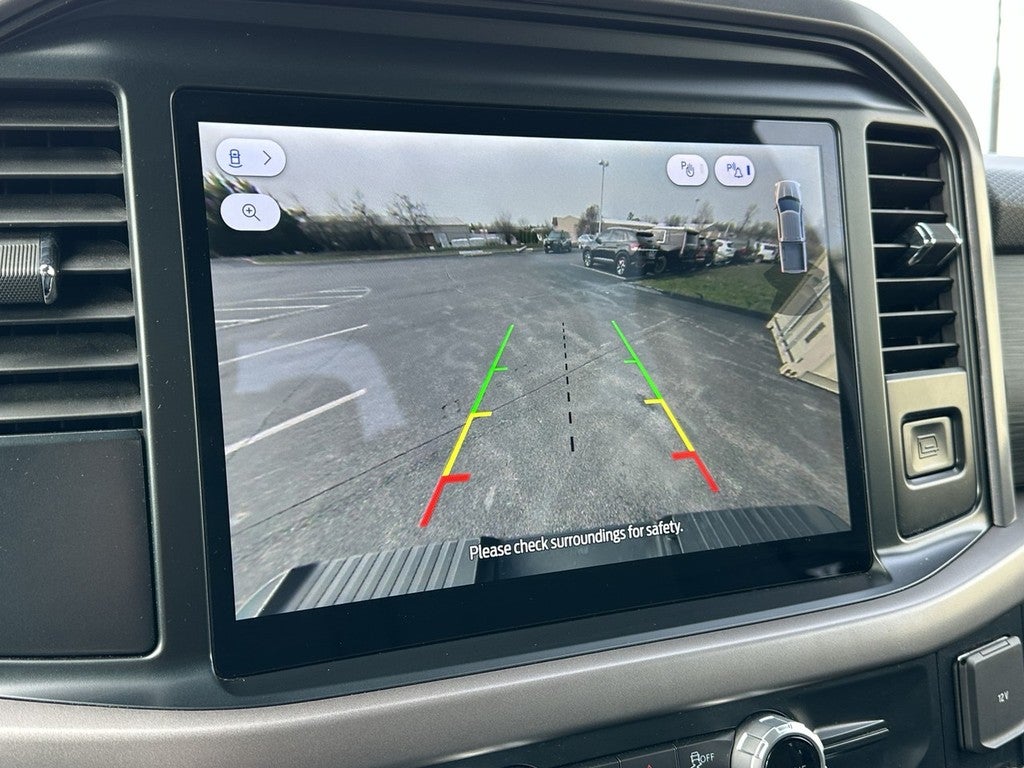 2025 Ford F-150 XLT 4WD SuperCrew Box