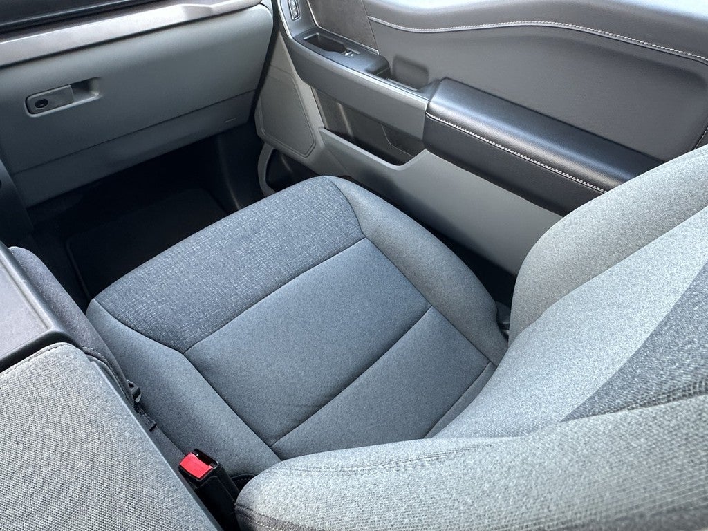 2025 Ford F-150 XLT 4WD SuperCrew Box