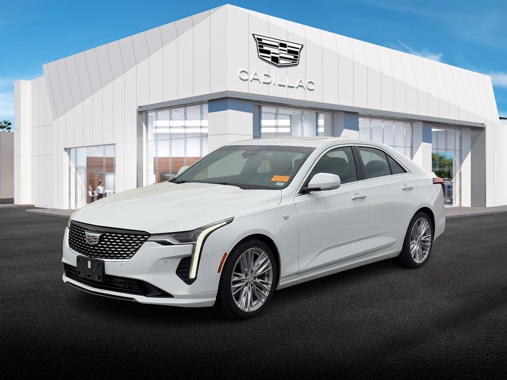 2023 Cadillac CT4 4dr Sdn Premium Luxury