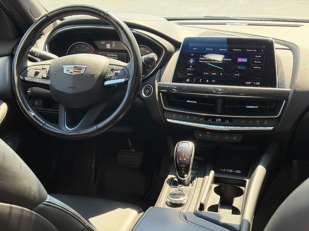 2023 Cadillac CT5 4dr Sdn Luxury