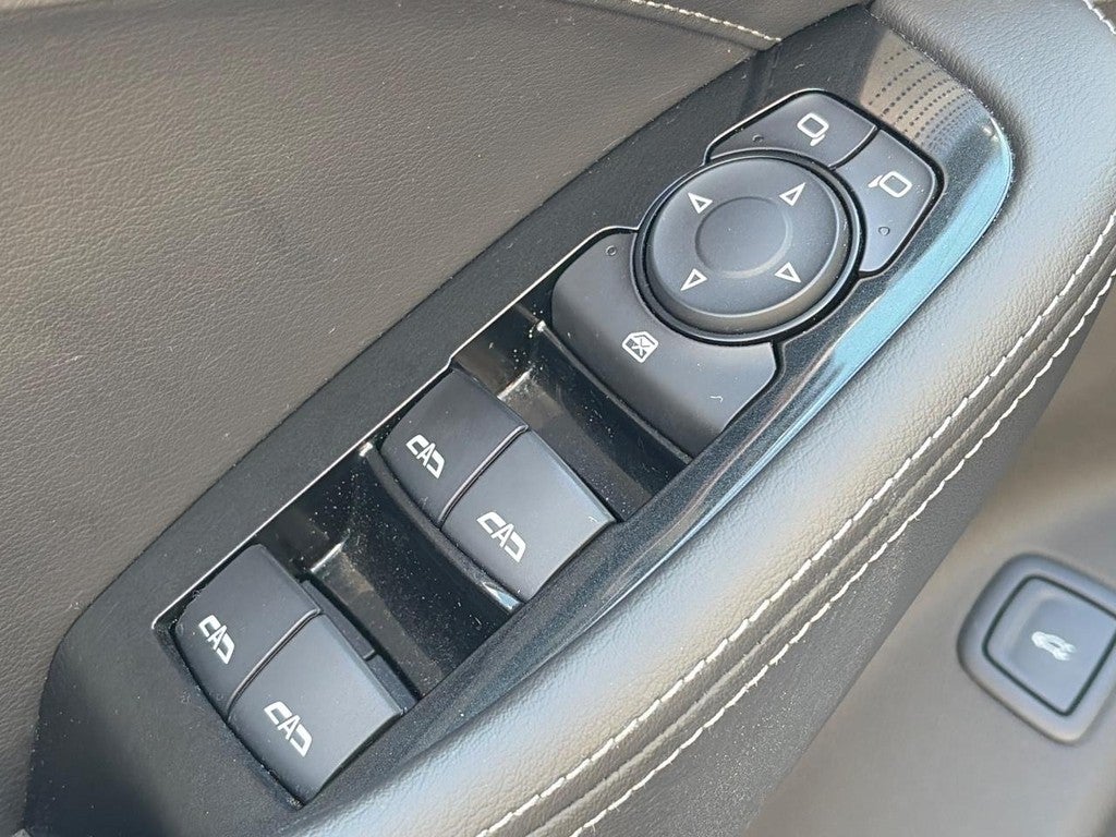 2023 Cadillac CT5 4dr Sdn Luxury