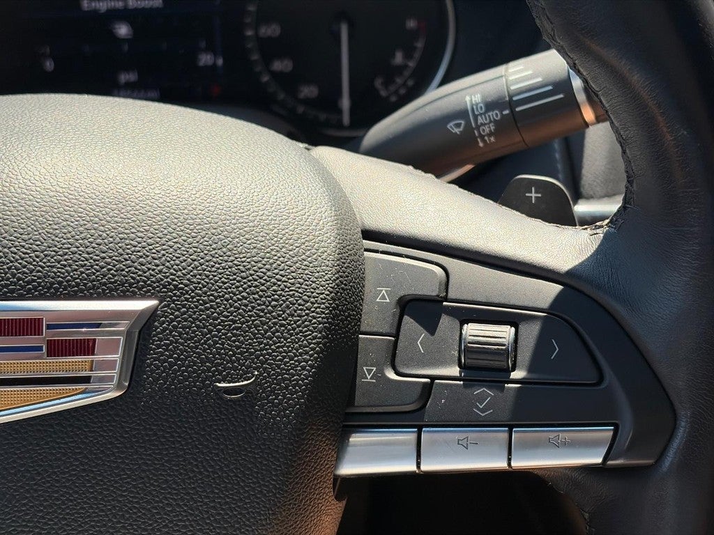 2023 Cadillac CT5 4dr Sdn Luxury