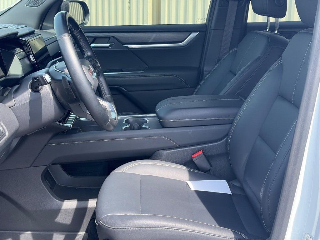 2024 GMC Acadia FWD 4dr Elevation