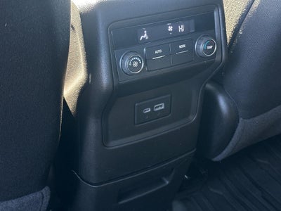 2022 GMC Acadia AWD 4dr SLE