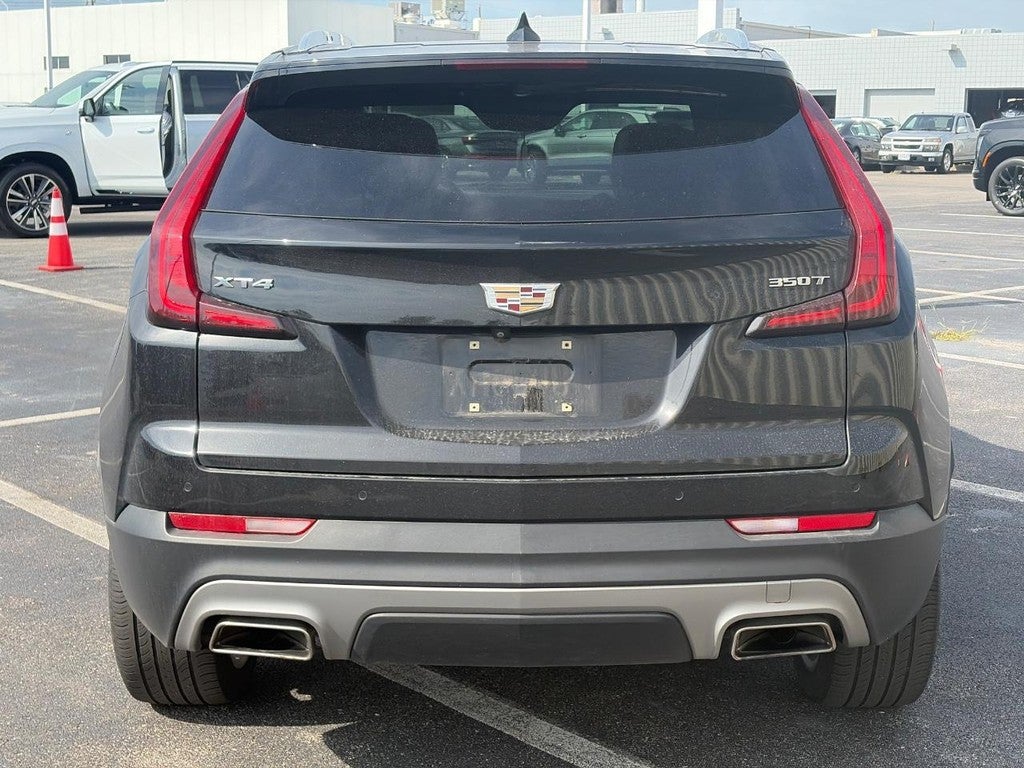 2021 Cadillac XT4 FWD 4dr Premium Luxury