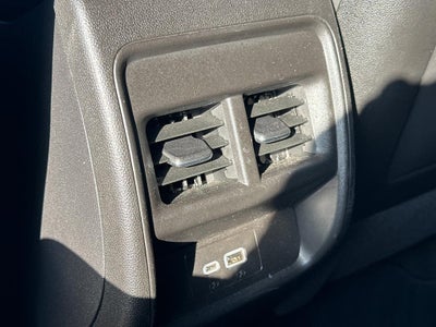 2025 Cadillac XT4 FWD 4dr Premium Luxury