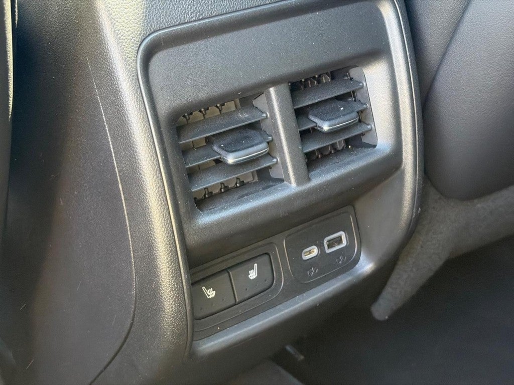 2024 Cadillac XT4 AWD 4dr Premium Luxury